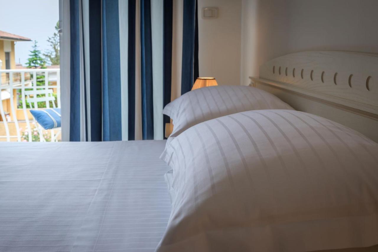 Mure Hotel 努马纳 外观 照片