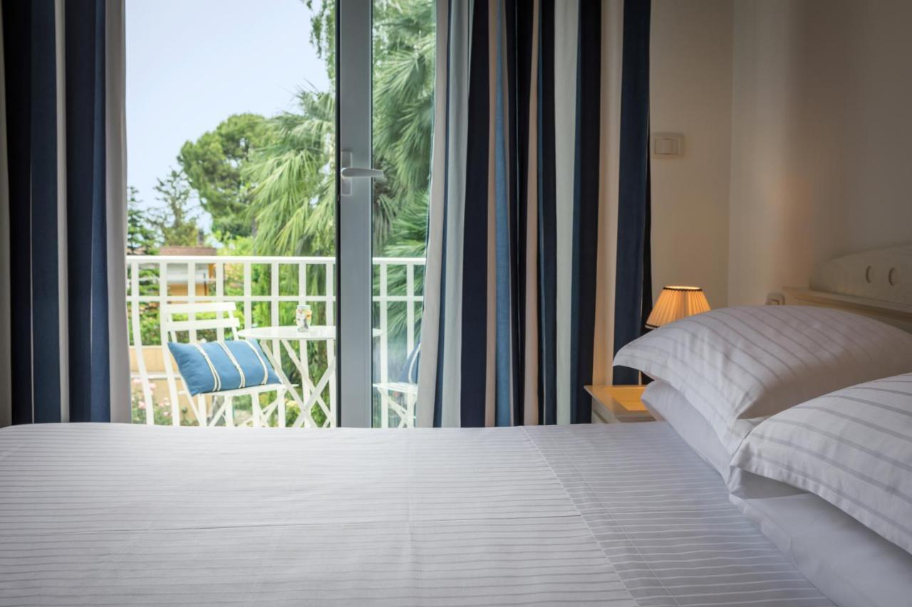Mure Hotel 努马纳 外观 照片