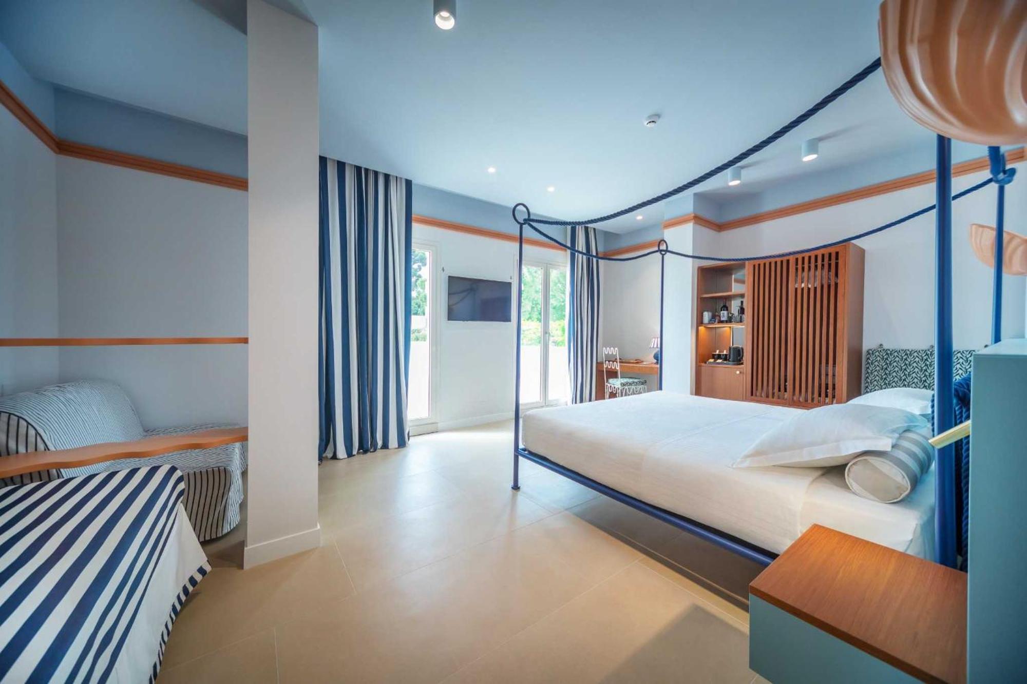 Mure Hotel 努马纳 外观 照片